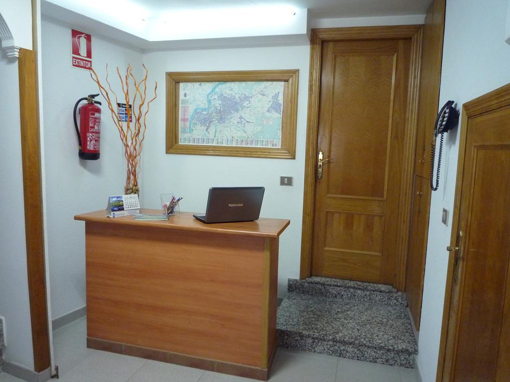 Hostal Residencia Ponte Vella Lugo Luaran gambar
